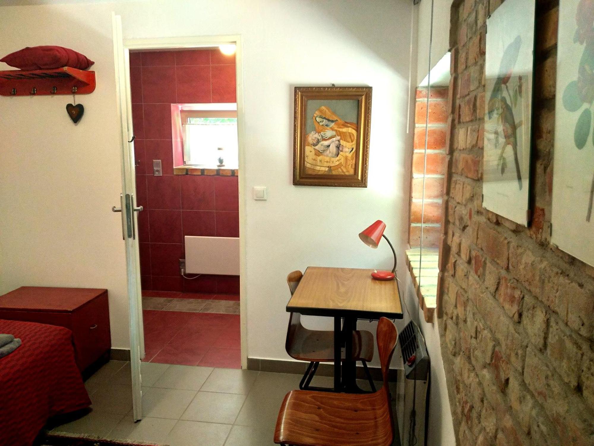Dom Sztuk - House Of Arts Apartman Międzyrzecz Kültér fotó