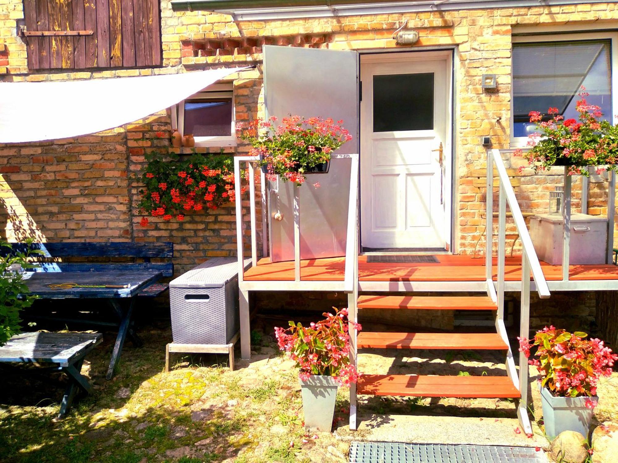 Dom Sztuk - House Of Arts Apartman Międzyrzecz Kültér fotó