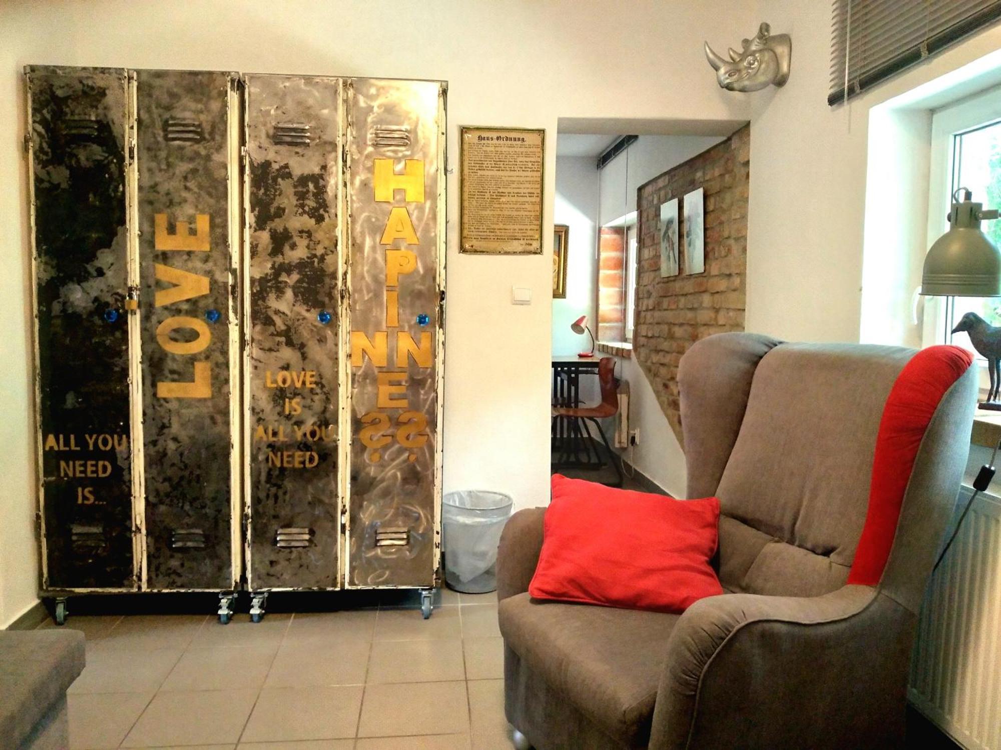 Dom Sztuk - House Of Arts Apartman Międzyrzecz Kültér fotó