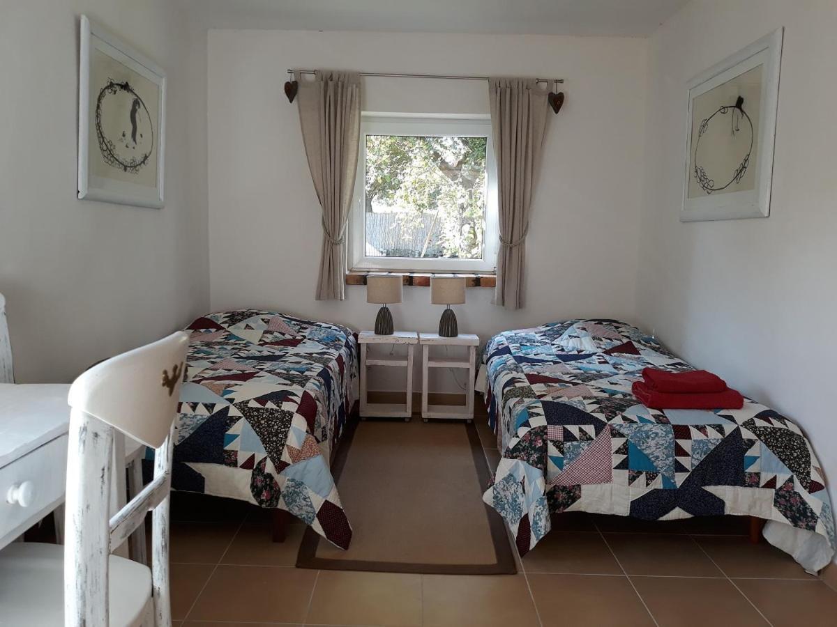 Dom Sztuk - House Of Arts Apartman Międzyrzecz Kültér fotó